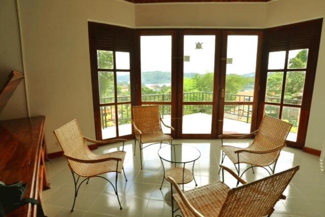 Hotel Pearl House Kandy Exterior foto