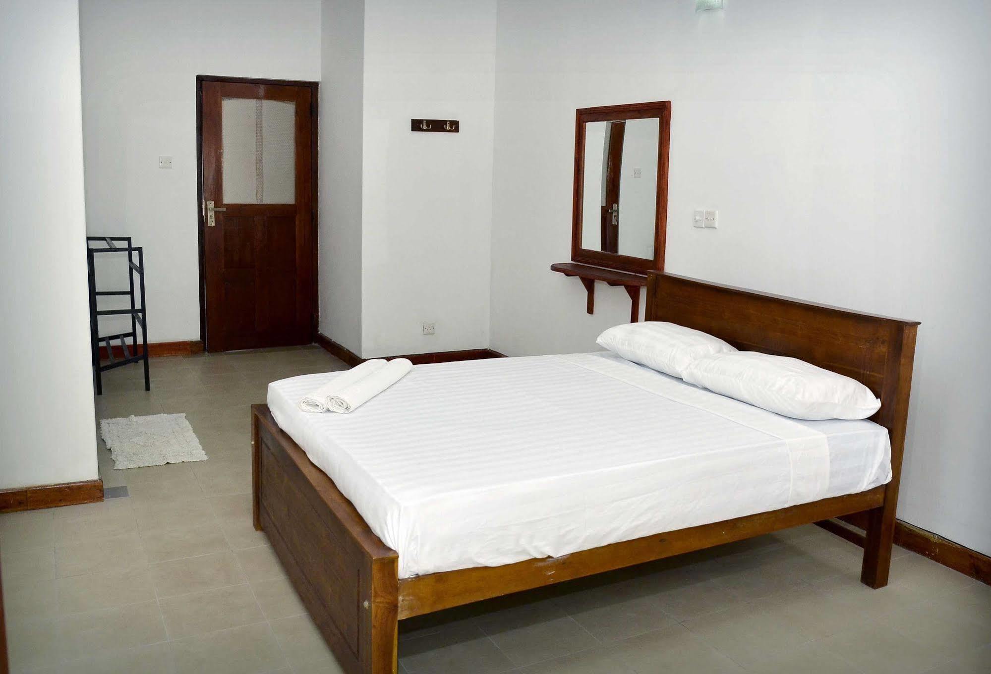 Hotel Pearl House Kandy Exterior foto