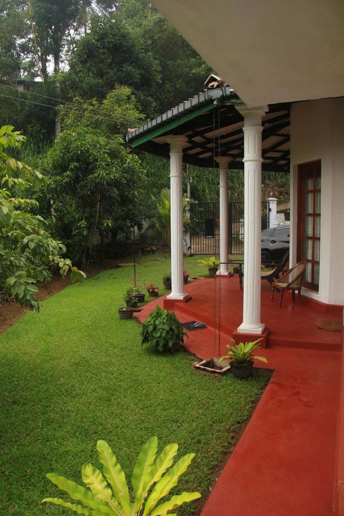 Hotel Pearl House Kandy Exterior foto